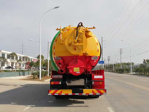 楚勝牌CSC5314GQWD6型清洗吸污車