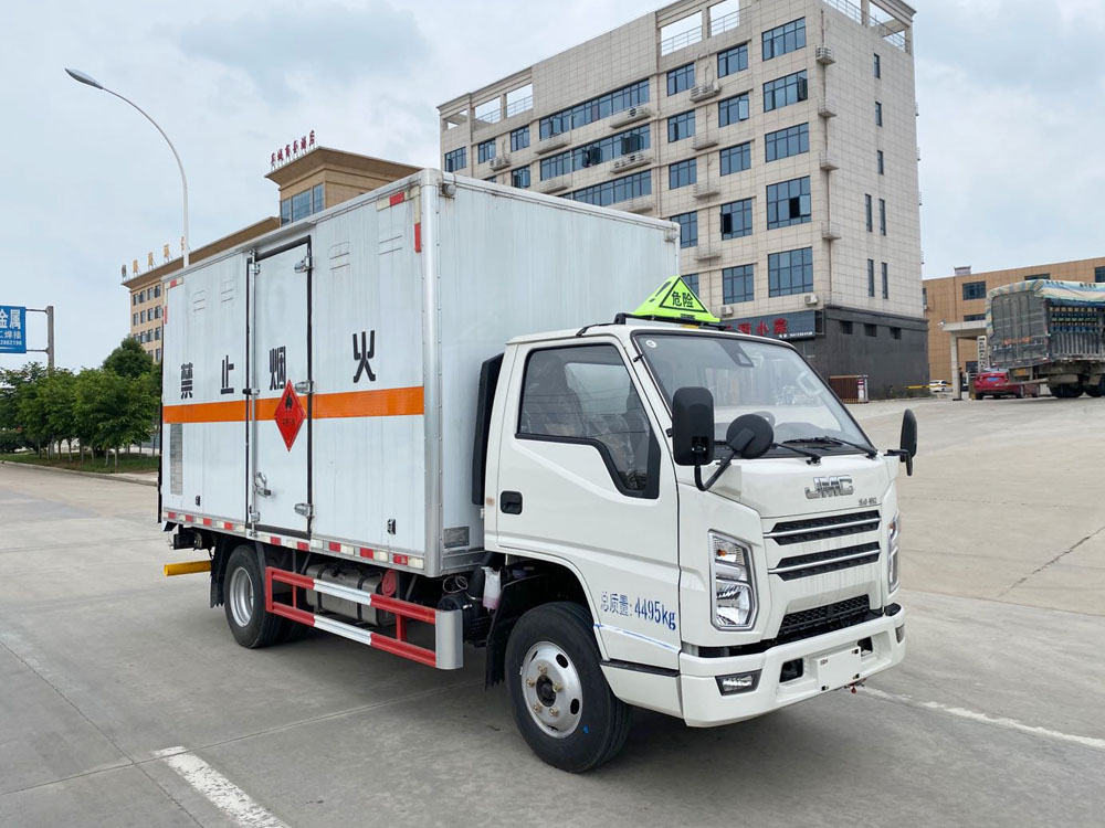 楚勝牌CSC5040XRQJ6型易燃氣體廂式運輸車